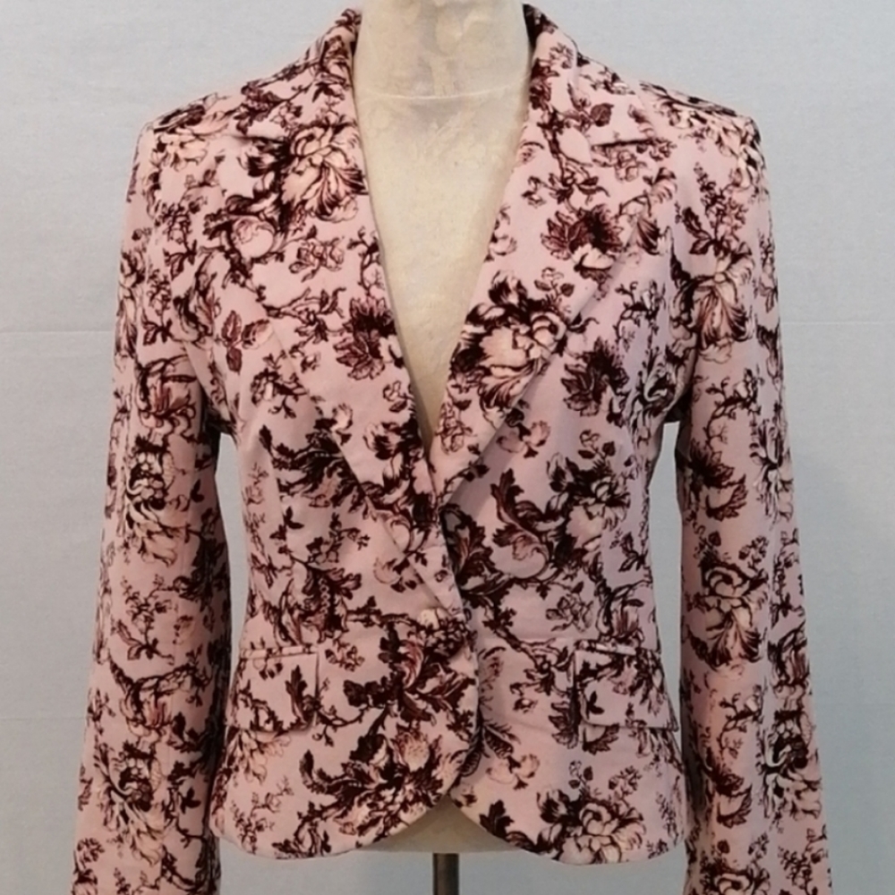 🌟Stunning Vintage French Blazer🇫🇷